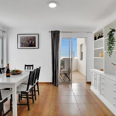 Apartamento Renovado 2 Habs, Centro Adeje, Internet Rapido - Es-347-13 *